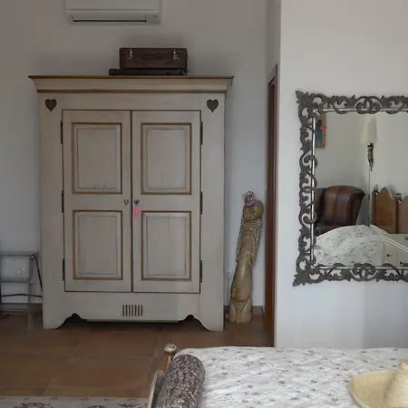 Ursa Minor Villa *