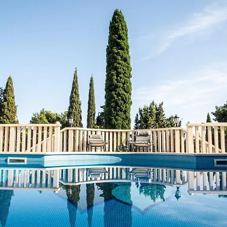 Villa Ursa Minor Sumartin