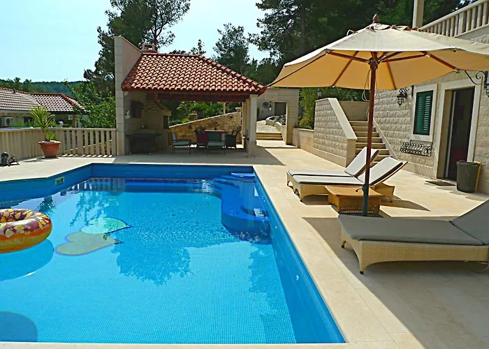 Villa Ursa Minor Sumartin